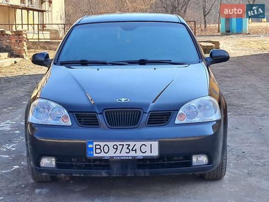 Daewoo Nubira                          2003г. в рассрочку