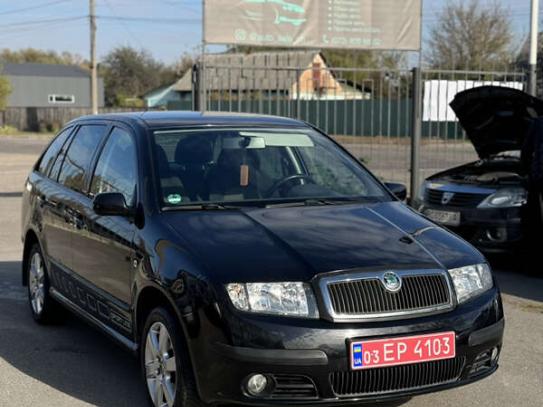 Skoda Fabia 2005р. у розстрочку