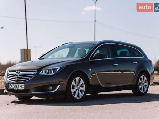 Opel Insignia                        2015г. в рассрочку