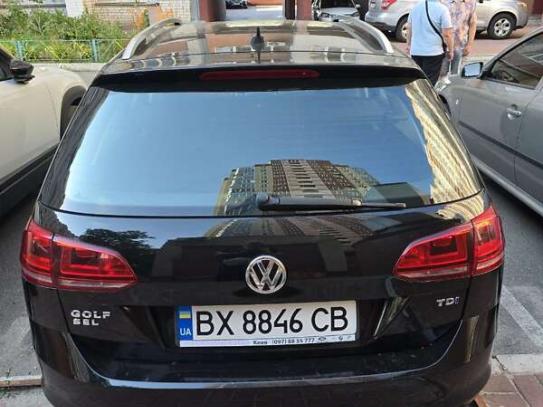 Volkswagen Golf
                            2015г. в рассрочку