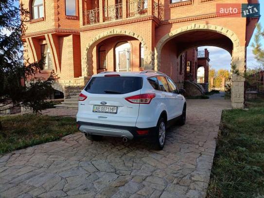 Ford Kuga                            2015г. в рассрочку