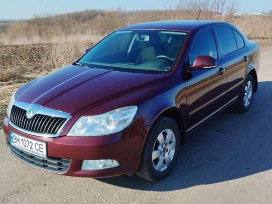 Skoda Octavia                         2011г. в рассрочку