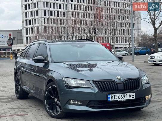 Skoda Superb
                          2019г. в рассрочку