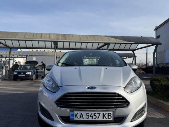 Ford Fiesta
                          2018г. в рассрочку