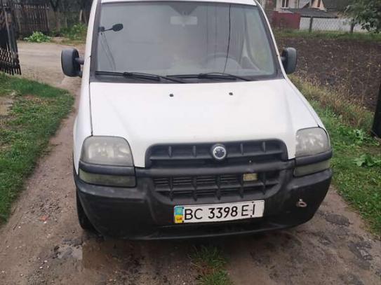 Fiat Doblo 2001р. у розстрочку