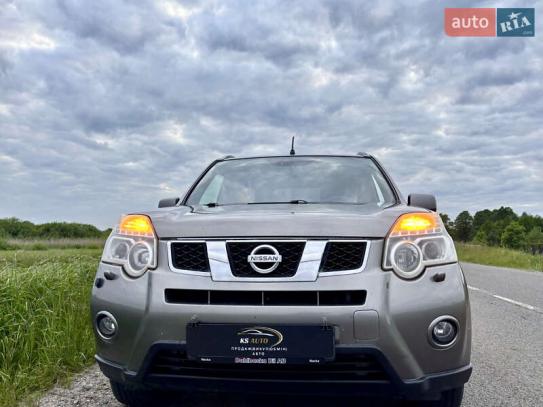 Nissan X-trail 2011р. у розстрочку