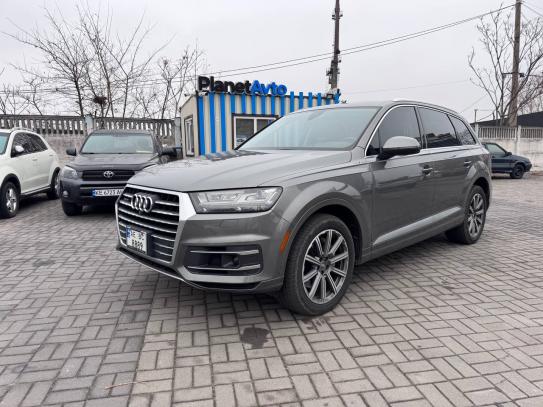 Audi Q7 2017г. в рассрочку