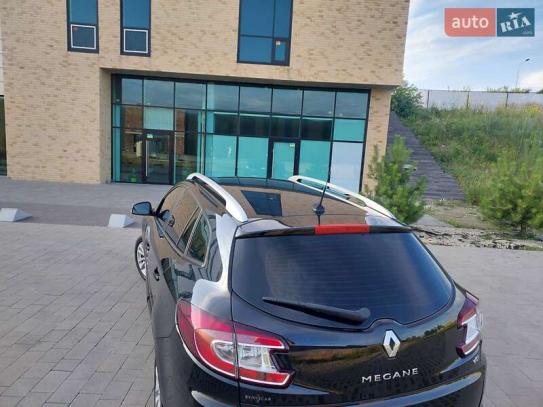 Renault Megane
                          2012г. в рассрочку