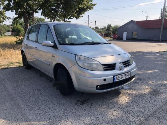 Renault Scenic ii
                       2003г. в рассрочку