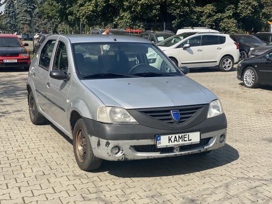 Dacia Logan 2008р. у розстрочку