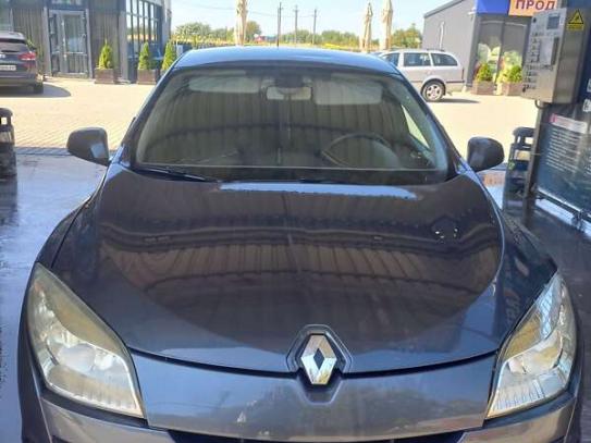 Renault Megane 2009г. в рассрочку