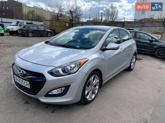 Hyundai Elantra
                         2014г. в рассрочку