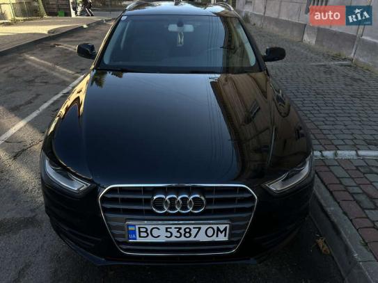 Audi A4 2013р. у розстрочку