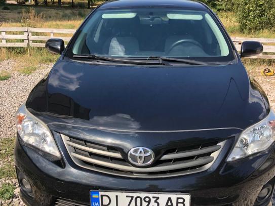 Toyota Corolla 2010р. у розстрочку