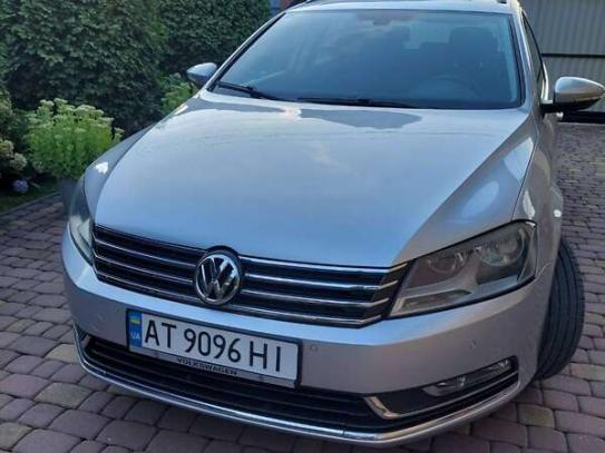 Volkswagen Passat 2014р. у розстрочку