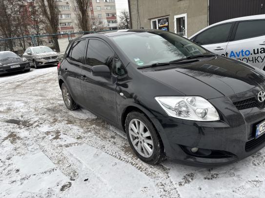 Toyota Auris
                           2007г. в рассрочку