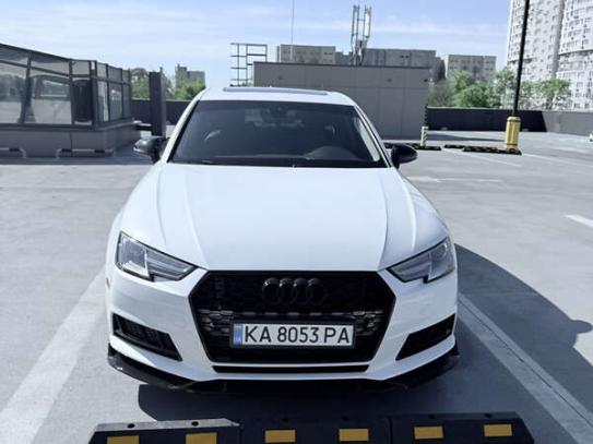 Audi A4                              2016г. в рассрочку