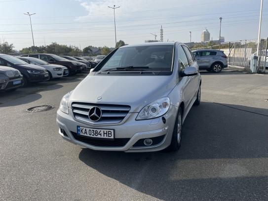 Mercedes-benz B 180
                           2011г. в рассрочку