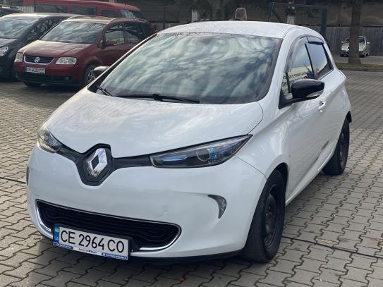 Renault Zoe 2017г. в рассрочку