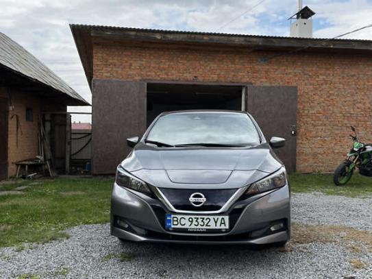 Nissan Leaf
                            2019г. в рассрочку