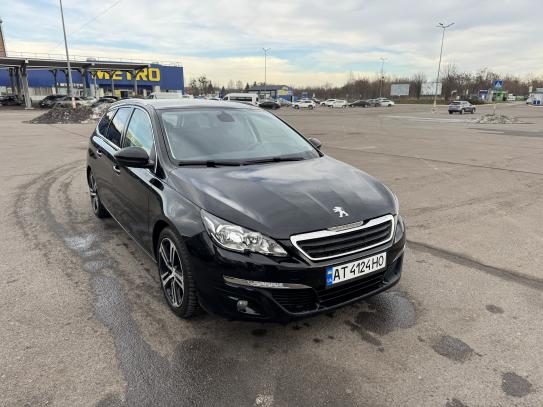 Peugeot 308
                             2014г. в рассрочку