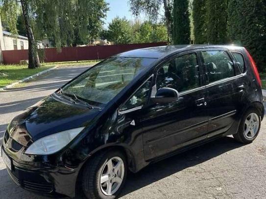 Mitsubishi Colt 2005г. в рассрочку