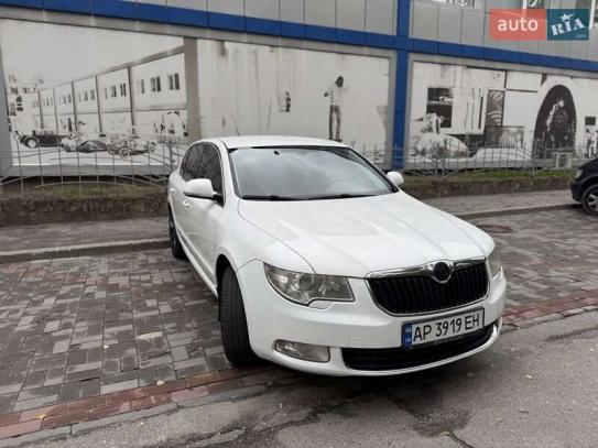 Skoda Superb
                          2009г. в рассрочку