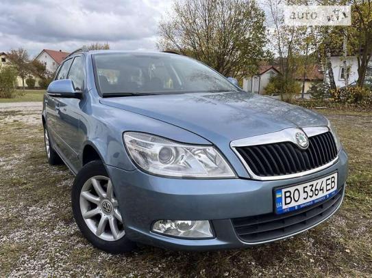 Skoda Octavia 2011г. в рассрочку