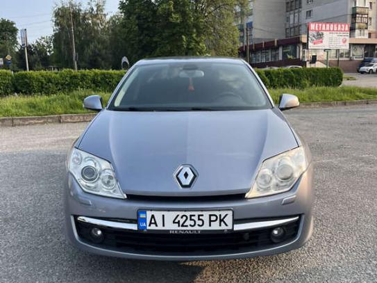 Renault Laguna                          2008г. в рассрочку