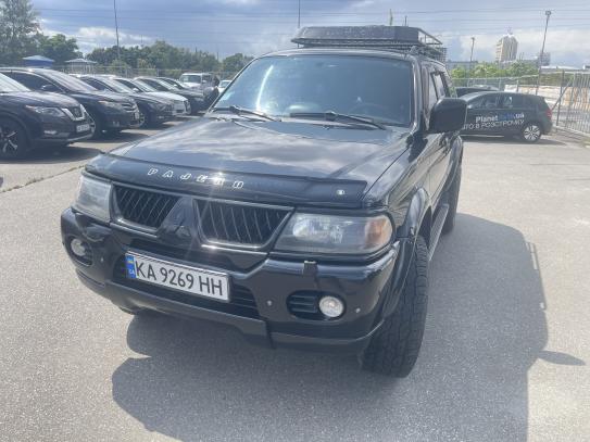 Mitsubishi Pajero sport                    2007г. в рассрочку
