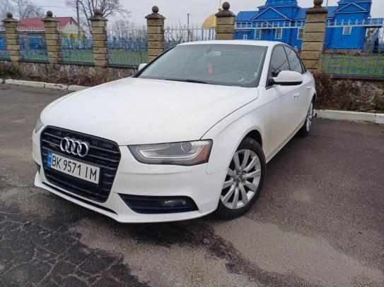 Audi A4
                              2013г. в рассрочку