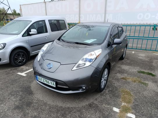 Nissan Leaf 2016г. в рассрочку