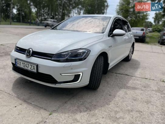 Volkswagen E-golf 2017р. у розстрочку
