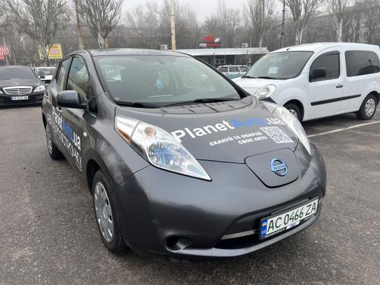 Nissan Leaf                            2013г. в рассрочку