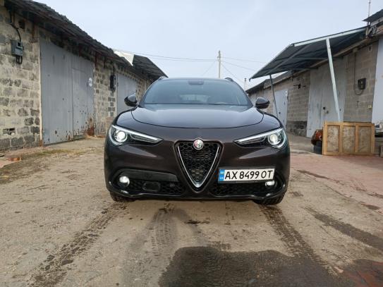 Alfa Romeo stelvio
                   2017г. в рассрочку