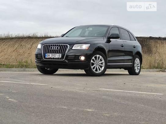 Audi Q5 2015г. в рассрочку