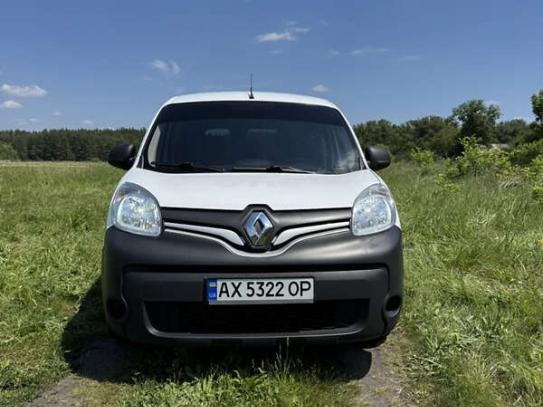 Renault Kangoo                          2016г. в рассрочку
