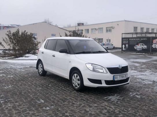 Skoda Fabia
                           2012г. в рассрочку