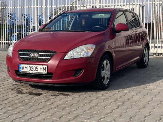 Kia Ceed                            2007г. в рассрочку