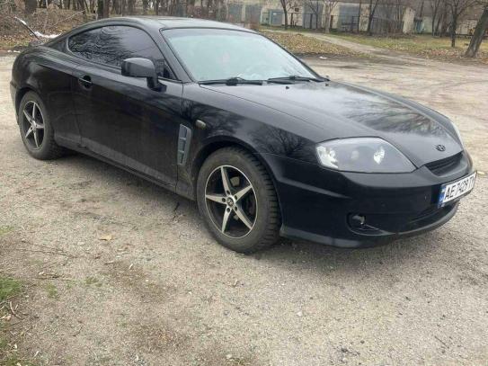 Hyundai Coupe 2006р. у розстрочку