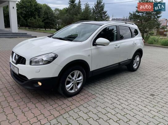 Nissan Qashqai +2                      2012г. в рассрочку
