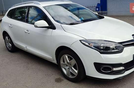 Renault Megane
                          2015г. в рассрочку