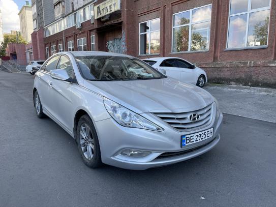 Hyundai Sonata 2012г. в рассрочку