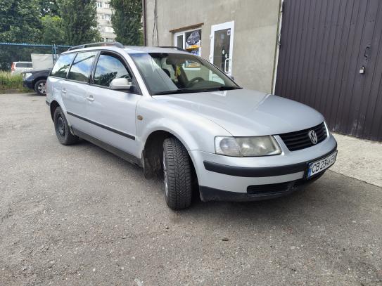 Volkswagen Passat
                          1998г. в рассрочку