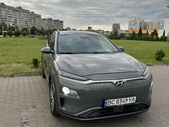Hyundai Kona                            2018г. в рассрочку