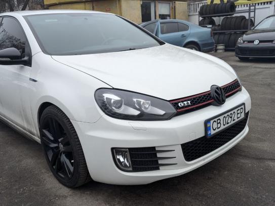 Volkswagen Golf gti
                        2011г. в рассрочку