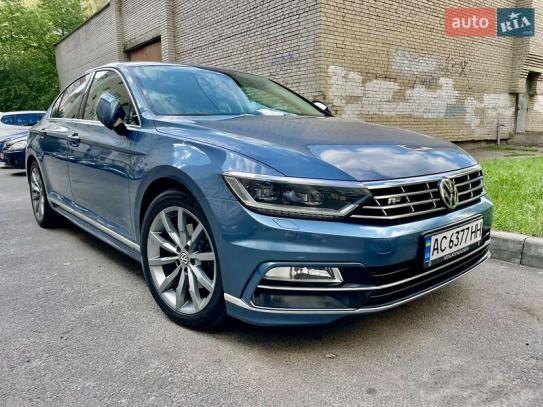 Volkswagen Passat 2017р. у розстрочку