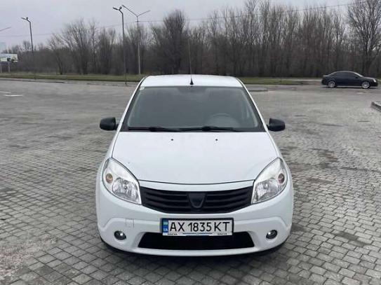 Dacia Sandero
                         2008г. в рассрочку