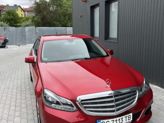 Mercedes-benz E-class 2014р. у розстрочку
