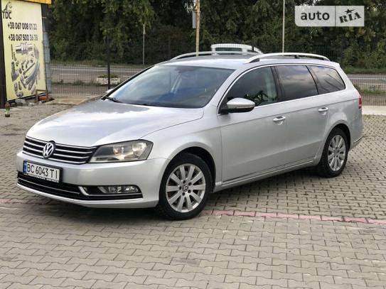 Volkswagen Passat 2011г. в рассрочку